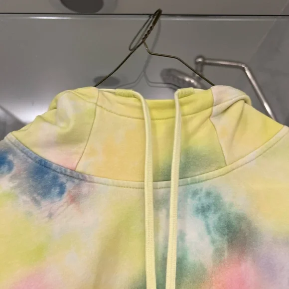 Alice & Olivia crop tie dye hooded sweatshirt. Worn once. - Picture 4 of 6